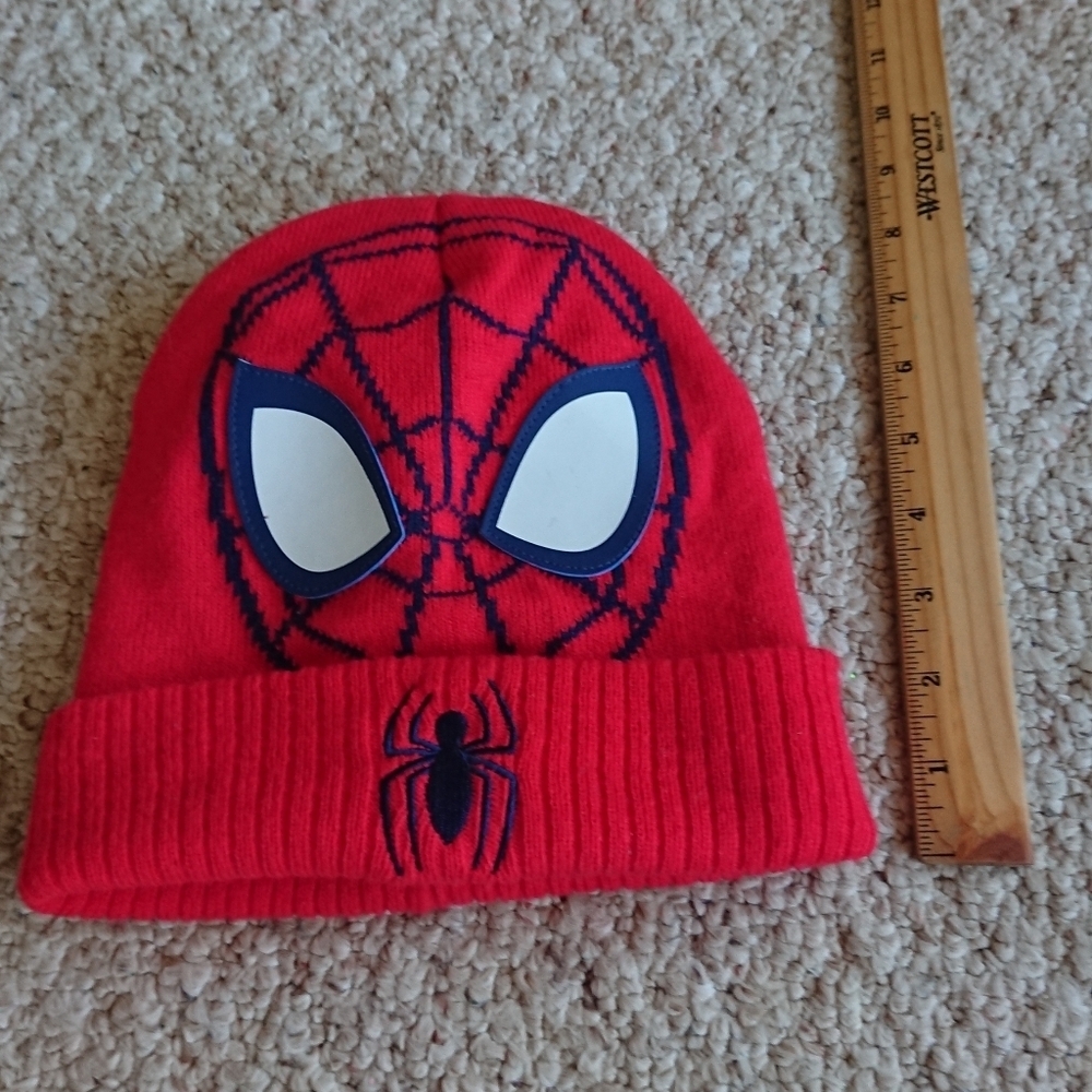 Red Spider Hero Knit Beanie for Kids - Picture 9 of 9